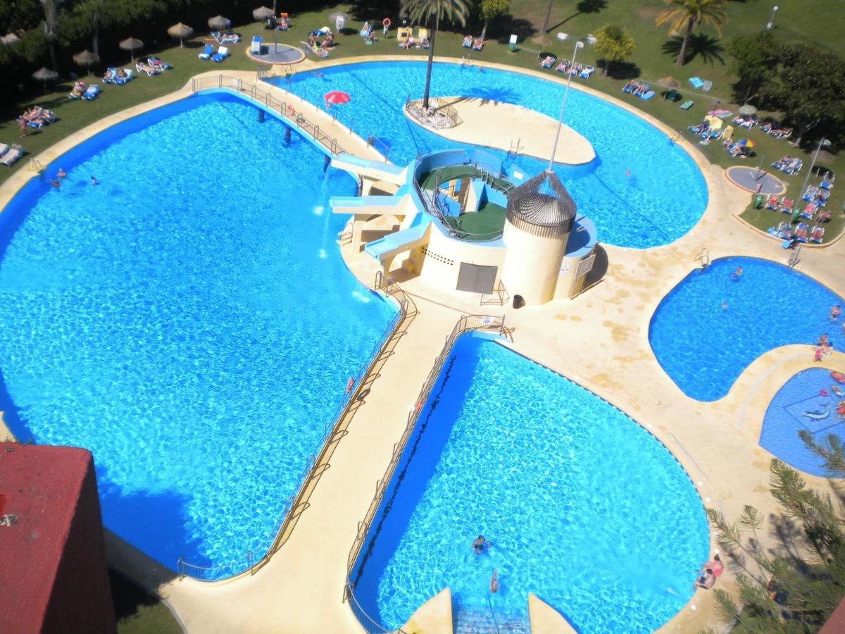 Jupiter Apartment Sea, Pools View 贝纳尔马德纳 外观 照片