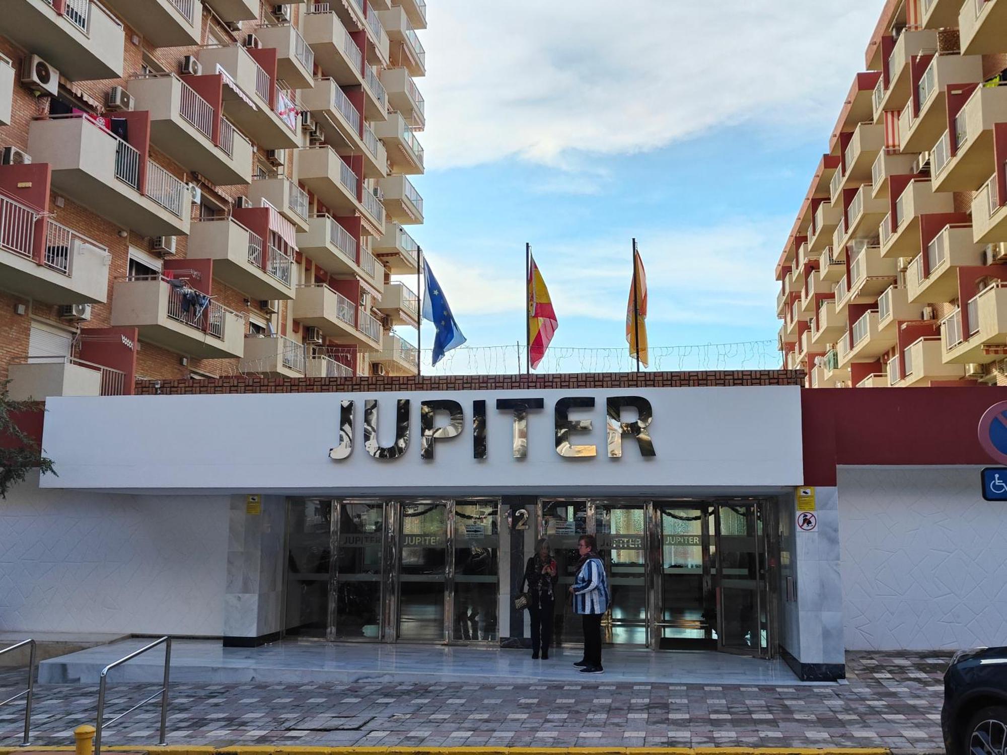 Jupiter Apartment Sea, Pools View 贝纳尔马德纳 外观 照片